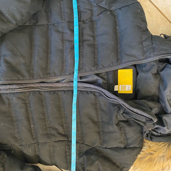 Lole knee length winter coat! - Picture 4 of 5